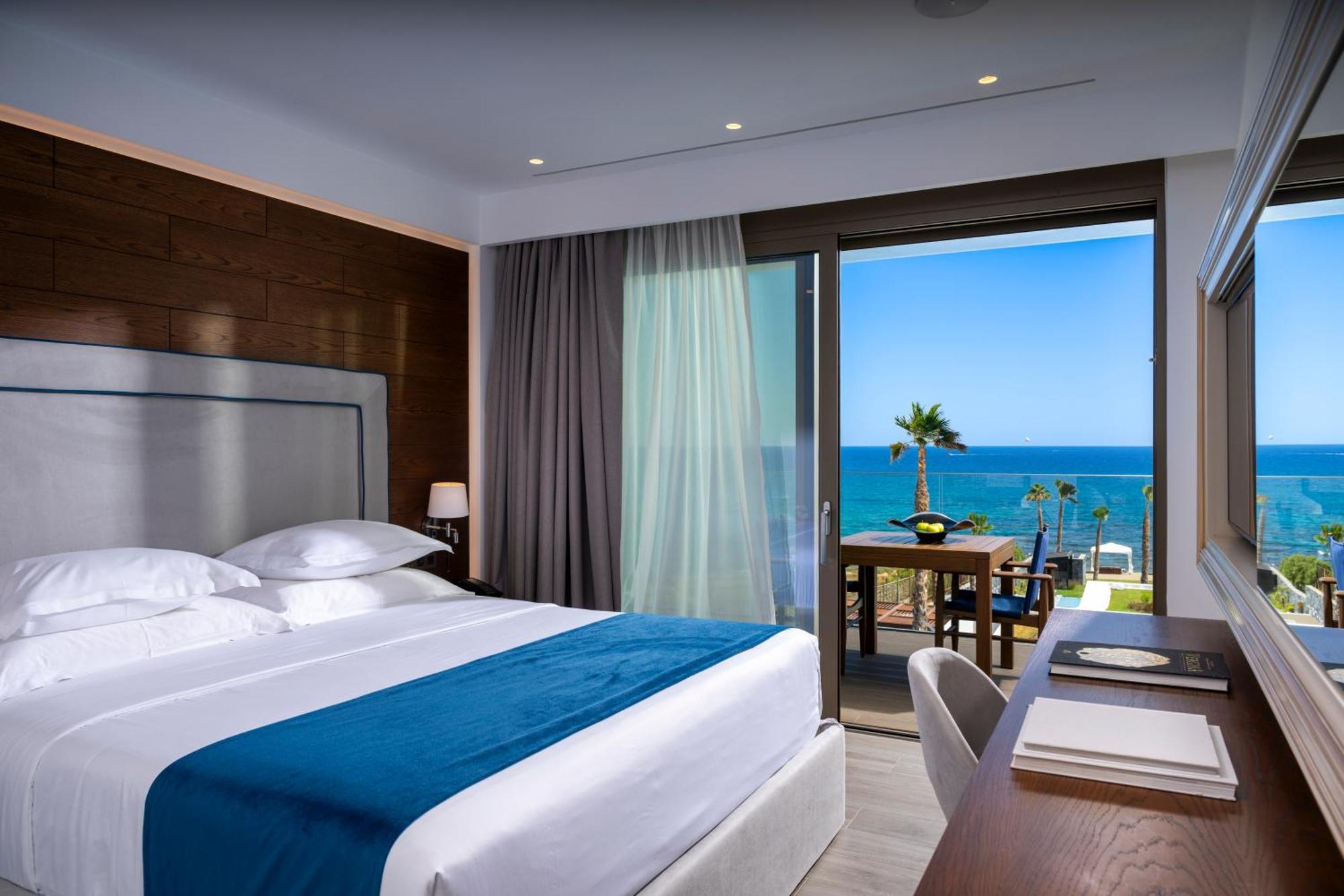 Nana Princess Suites Villas & Spa แอร์ซอนิสซอส ภายนอก รูปภาพ